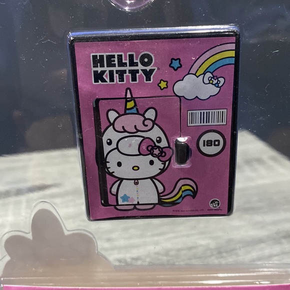 NEW: Pop Culture Micro Figures: Hello Kitty in Unicorn Costume - Mini Figure - Picture 7 of 9